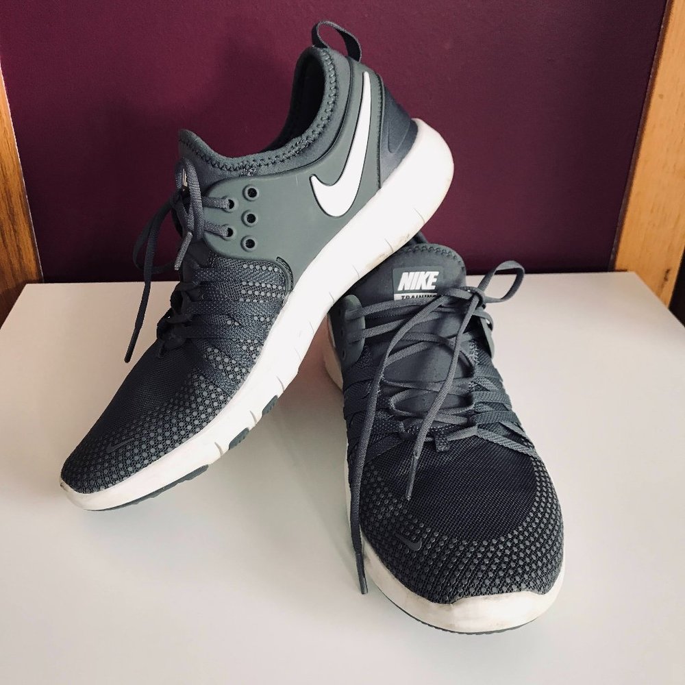 Nike Free Run Sneakers / Tennis Shoes